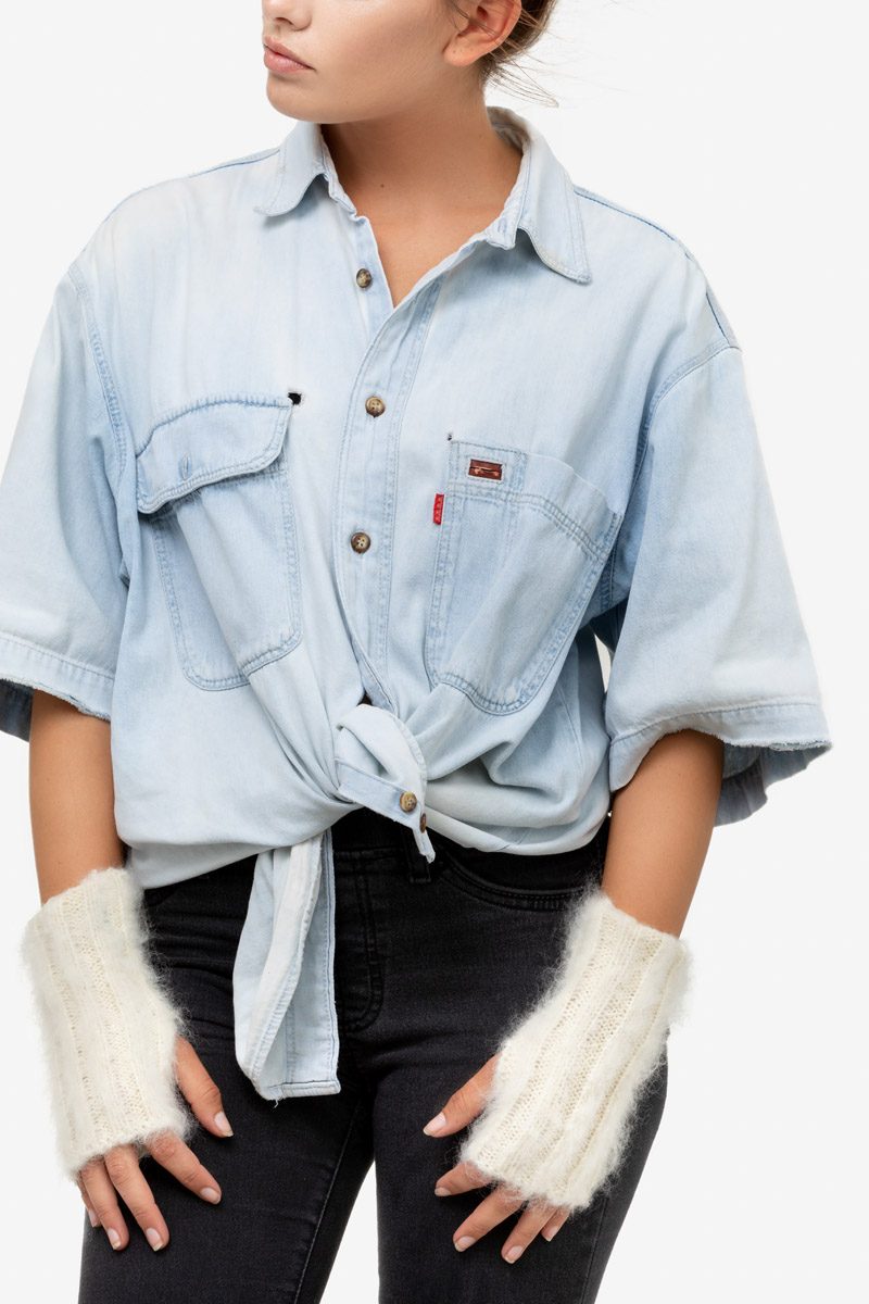 Model-CozyCuffs-Ecru